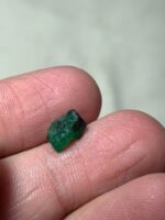 The Graceful 1.80 ct Swat Emerald Crystal: Small Yet Striking - Image 10
