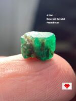 4.21 ct Swat Emerald Crystal – A Compact Gem of Natural Elegance