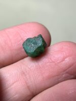 4.21 ct Swat Emerald Crystal – A Compact Gem of Natural Elegance - Image 12