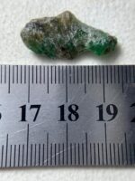 10.00ct Swat Emerald Crystal – A Striking Elongated Gem from Pakistan's Emerald Belt - Image 9