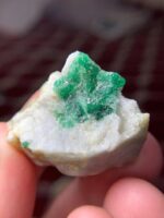 121 Carat Swat Emerald Specimen - Image 4