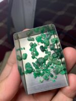 Swat’s Captivating Gem: A 34.65 Carat Emerald Rough Lot - Image 12