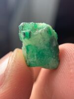 Swat’s Majestic Green: An 8.35 Carat Emerald Crystal - Image 2