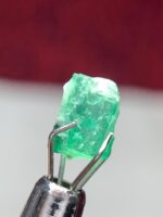 Brilliant 1.25ct Emerald Crystal from Swat Valley, Pakistan - Image 6