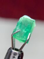 Brilliant 1.25ct Emerald Crystal from Swat Valley, Pakistan - Image 8