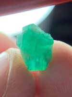 3.26 ct Swat Emerald Crystal – Natural Green Gem from Pakistan - Image 2