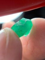 3.26 ct Swat Emerald Crystal – Natural Green Gem from Pakistan - Image 3
