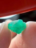 3.26 ct Swat Emerald Crystal – Natural Green Gem from Pakistan - Image 5