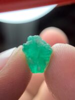 3.26 ct Swat Emerald Crystal – Natural Green Gem from Pakistan - Image 9