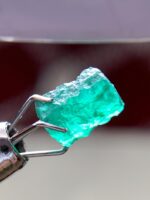 1.41 ct Swat Emerald Crystal — Elegance in Green - Image 5