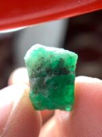 6.70 ct Swat Emerald Crystal – Exquisite Green Gem from Pakistan - Image 7