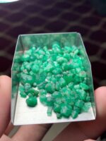 Magnificent 57.60 ct Emerald Rough from Swat - Image 5