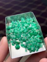 Magnificent 57.60 ct Emerald Rough from Swat - Image 9