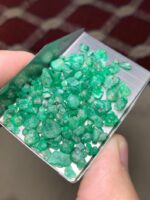 55.40 ct Swat Emerald Rough: Vivid Green Gemstone - Image 13