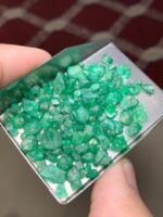 55.40 ct Swat Emerald Rough: Vivid Green Gemstone - Image 8