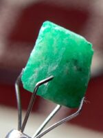 5.30 ct Swat Emerald Crystal: Natural Collector Gem - Image 6