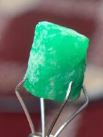 5.30 ct Swat Emerald Crystal: Natural Collector Gem - Image 9
