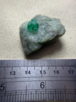 A Majestic 68.94-Carat Emerald Specimen from Swat: Nature’s Green Masterpiece - Image 8