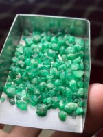 Natural Beauty in Raw Form: 47.90-Carat Emerald Rough Lot from Swat - Image 5