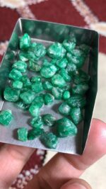 67.55 ct Swat Emerald Rough – Gemstone Overview - Image 2