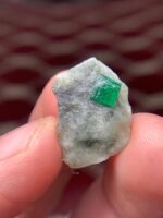 Dazzling 12.55-Carat Emerald Specimens: A Gemstone to Treasure - Image 4