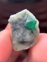 Dazzling 12.55-Carat Emerald Specimens: A Gemstone to Treasure - Image 10