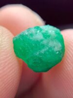 2.03ct Swat Emerald Crystal – Natural Precision with Rich Green Depth (9.02 x 6.66 x 6.02mm) - Image 3