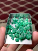 56.36 Carat Swat Emerald Rough Lot – Natural Green Gemstone from Pakistan (14.80 × 9.27 × 6.80 mm) - Image 7