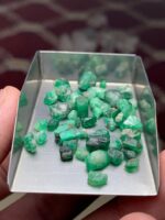 Refined 42.25ct Swat Emerald Rough Lot - Image 2