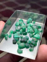 Refined 42.25ct Swat Emerald Rough Lot - Image 5