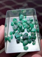 Refined 42.25ct Swat Emerald Rough Lot - Image 6