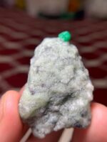 A Remarkable 207 ct Emerald Specimen from Swat - Image 11