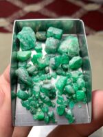 73.25 Carat Swat Emerald Rough Lot – Exceptional Mass with Raw Natural Beauty - Image 4