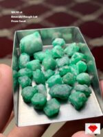 101.10 ct Exceptional Emerald Rough Lot – Large Swat Crystal