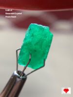 Striking 5.40 Carat Swat Emerald Crystal: Graceful Green Elegance