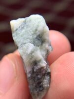 A Monumental 38.15 ct Emerald Specimen - Image 7