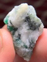 A Monumental 38.15 ct Emerald Specimen - Image 8