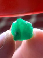 10.61 ct Natural Emerald Crystal from Swat Valley – Monumental Depth and Rare Crystal Mass - Image 10