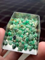 A Massive 80.30-Carat Rough Emerald from Swat - Image 12
