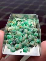 A Massive 80.30-Carat Rough Emerald from Swat - Image 3