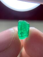 Small but Striking: 1.62ct Emerald Crystal from Swat (9.61 x 5.71 x 3.00 mm) - Image 4