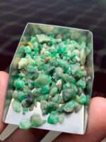 A Massive 80.30-Carat Rough Emerald from Swat - Image 6