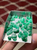 40.90 Carat Swat Emerald Rough Lot – Natural Green Gemstone from Pakistan - Image 10