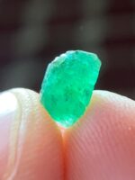 1.15 ct Swat Emerald Crystal – Small Gem, Big Character - Image 3