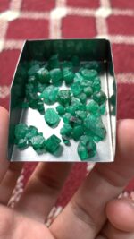 43.30 ct Natural Emerald Rough Lot – Swat Origin - Image 2