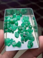 43.30 ct Natural Emerald Rough Lot – Swat Origin - Image 15