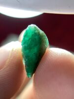 5.66 ct Natural Emerald Crystal from Swat — Rare Collector's Gem - Image 4