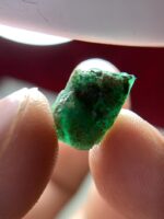 5.66 ct Natural Emerald Crystal from Swat — Rare Collector's Gem - Image 5