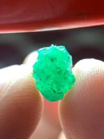 The Bold Charm of a 2.10 ct Panjshir Afghan Emerald Crystal - Image 12