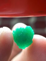 5.15 ct Swat Emerald Crystal – A Natural Gem with Presence - Image 3